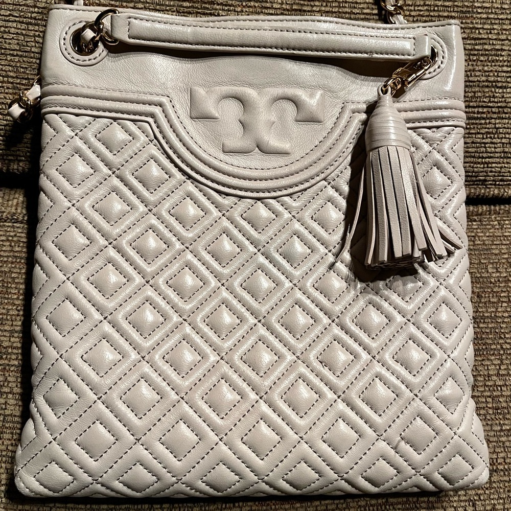 Tory Burch Cream Fleming Swingpack Quilted Bag - Picture 7 of 13